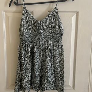 LA hearts green floral mini dress!